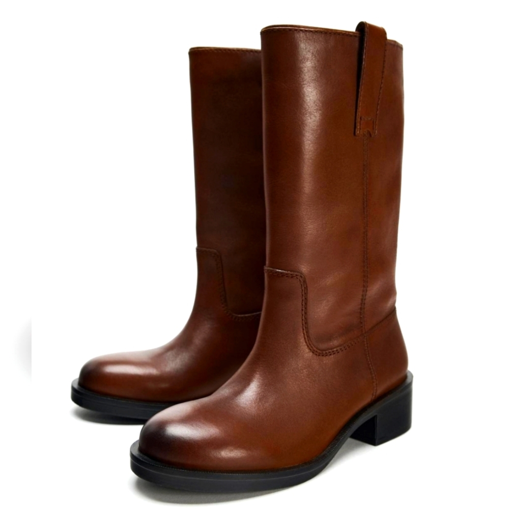 WIDE SHAFT LEATHER ANKLE BOOTS
